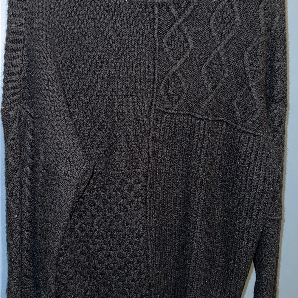 American eagle sweater